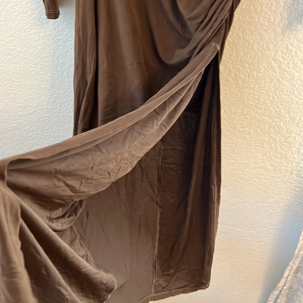 New Camila coelho Benita Midi Dress in Brown - Picture 7 of 12